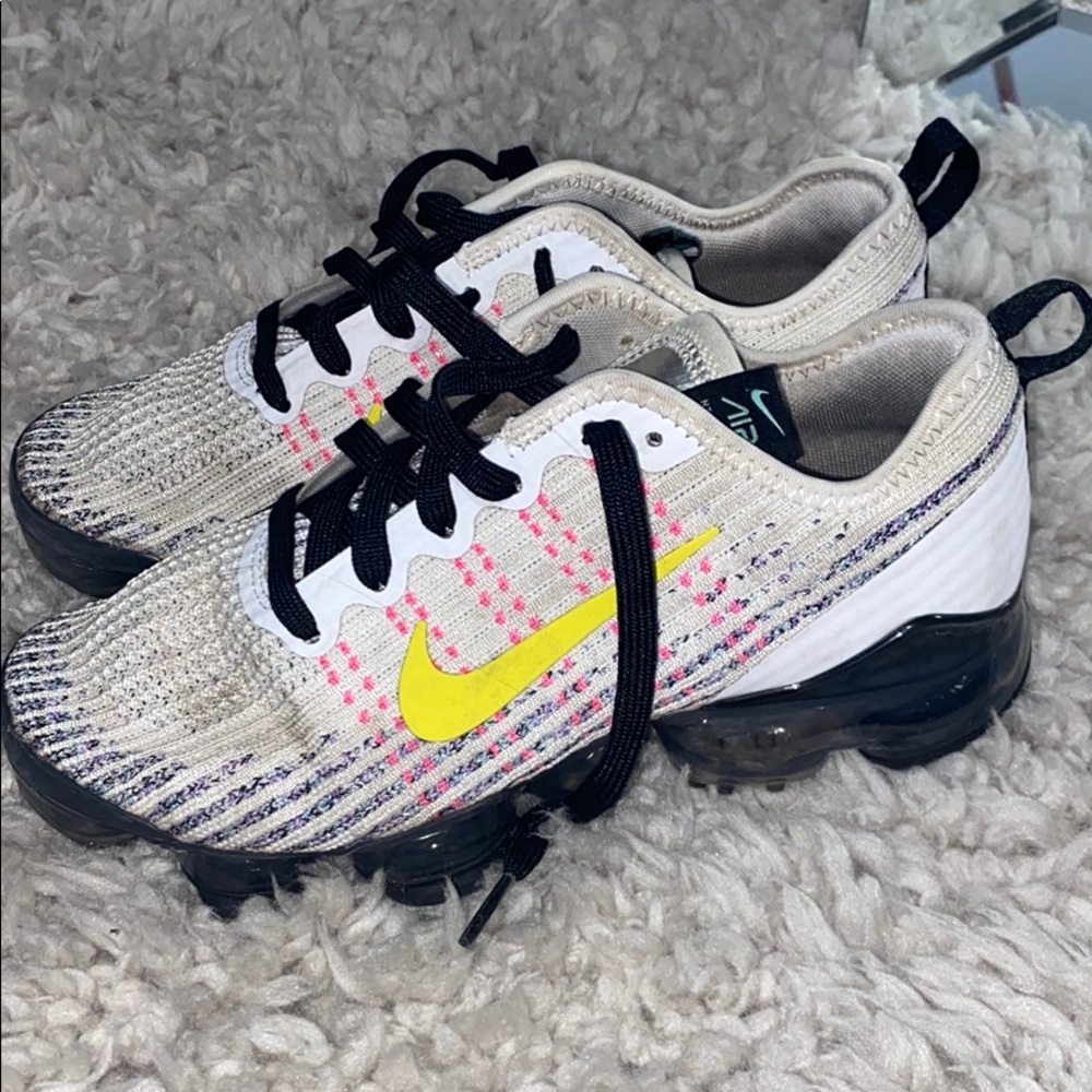 nike sneakers